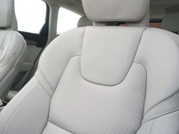 Volvo V90 II 2025 VOLVO V90 T6 AWD Plug-In Hybrid Plus Bright Combi (398 KM) 2025, zdjęcie 3