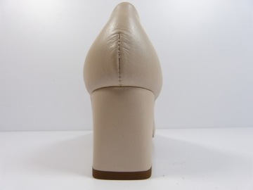 Beżowe cieliste nude licowe buty pantofle półbuty damskie ze skóry Sala 37