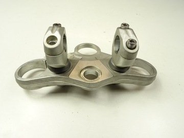 TRIUMPH SPEED TRIPLE 1050 ВЕРХНЯЯ ПОЛКА 11-16