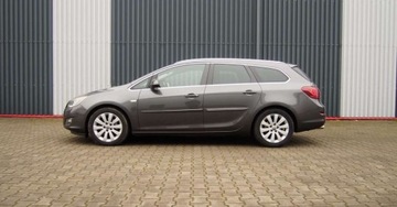 Opel Astra J Sports Tourer 1.6 Turbo ECOTEC 180KM 2011 Opel Astra 1,6TurboBenzyna NAVI Ksenon Alu 17 Niski Udokumentowany Przebieg, zdjęcie 35