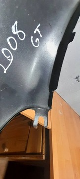 BLATNÍK LEVÝ PŘEDNÍ PEUGEOT 2008 GT 12-18R