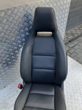 ПЕРЕДНЕЕ СИДЕНИЕ ЛЕВОЕ MERCEDES CLA W117