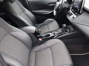 Toyota Corolla XII 2020 Toyota Corolla 2.0 Hybrid, Salon Polska, zdjęcie 8