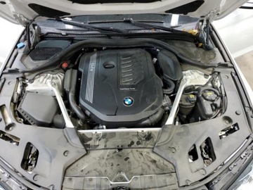 BMW Seria 5 G30-G31 2022 BMW Seria 5 540XI 2022 3.0l 3.0 Benzyna 335KM, zdjęcie 6