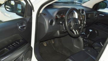 Jeep Compass I SUV Facelifting 2013 2.2 CRD 163KM 2013 JEEP COMPASS 2.2 CRD 4x4 163 KM, zdjęcie 27