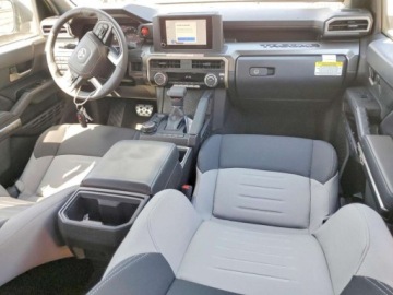 Toyota Tacoma II 2026 Toyota Tacoma TRD Sport 2026 2.4 Benzyna 278KM, zdjęcie 8