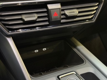 Cupra Leon II Sportstourer Facelifting 2.0 TSI 333KM 2024 Cupra Leon Sportstourer VZ 2.0 TSI 333 KM 7-biegow, zdjęcie 32