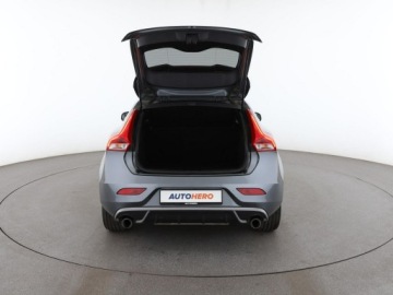Volvo V40 II Hatchback Facelifting 2.0 T3 152KM 2017 Volvo V40 full LED skóra/alcantara navi grzane, zdjęcie 18