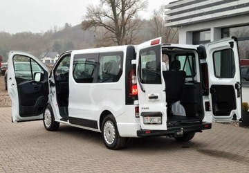 Opel Vivaro B Kombi Extra Long H1 2,9t 1.6 BiTurbo 125KM 2017 Opel Vivaro 1,6 Diesel 125km 6-Biegow Klima Serwis 9-osob 1.6 Diesel, zdjęcie 18