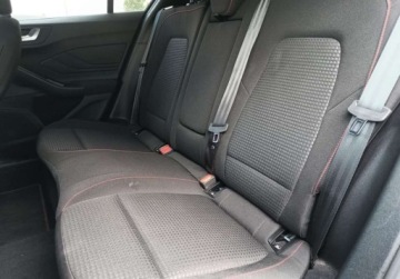 Ford Focus IV Hatchback Facelifting 1.0 EcoBoost 125KM 2024 Ford Focus Ford Focus 1.0 Ecoboost Hybrid 125KM ST-Line X Salon PL VAT 23, zdjęcie 14