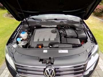 Volkswagen Passat B7 Variant 1.6 TDI CR DPF BlueMotion 105KM 2012 VOLKSWAGEN PASSAT 1,6 TDi 105 KM, zdjęcie 19