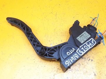 ГАЗОВЫЙ ПОТЕНЦИОМЕТР MERCEDES VITO W638 0281002335