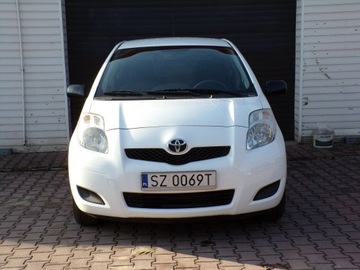 Toyota Yaris II Hatchback 5d 1.0 VVT-i 69KM 2010 Toyota Yaris Klimatyzacja / Elektryka / Gwarancja, zdjęcie 2