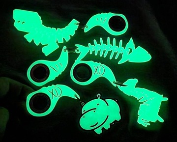 Набор брелоков Keyrambit + Shark KEYSPINNER Светится в темноте Mid Spiner