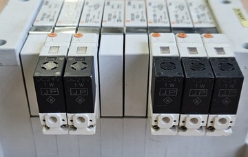 SMC 5 X VQ1100-5-Q 3 X VVQ1000-10A-1 Остров GRD679
