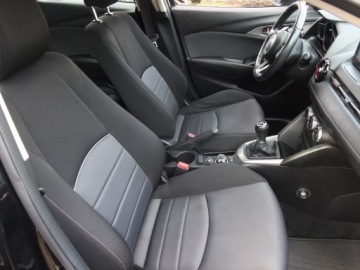 Mazda CX-3 Crossover 2.0 SKY-G 120KM 2017 Mazda CX-3 2.0 Skyactiv-G, Salon Polska, zdjęcie 8