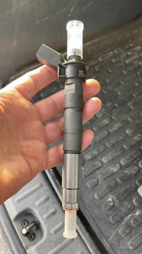BMW G05 G06 G07 X5 X6 G30 G11 M550DX VSTŘIKOVAČE NOVÝ 13538571563 8571563