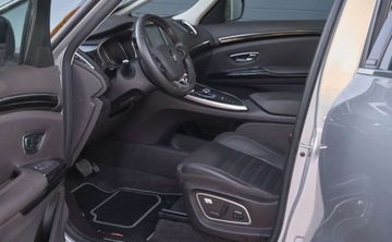 Renault Espace V Van 1.6 Energy TCe 200KM 2015 Renault Espace Renault Espace Energy TCe 200 EDC Initiale Paris 1.6 Benzyna, zdjęcie 9