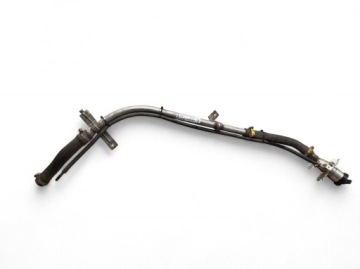 Chevrolet Suburban 84696034 Топливозаливная горловина