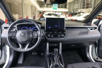 Toyota Corolla Cross 2.0 Hybrid Dynamic Force 197KM 2023 Toyota Corolla Cross Cross 2.0 Hybrid Style 2.0 Hybryda 197KM, zdjęcie 5