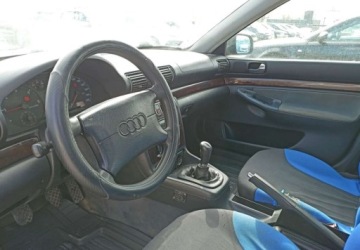 Audi A4 B5 Sedan 1.9 TDI 90KM 1996 Audi A4 Limousine Audi A4 Limousine 1.9 Diesel 90KM, zdjęcie 6