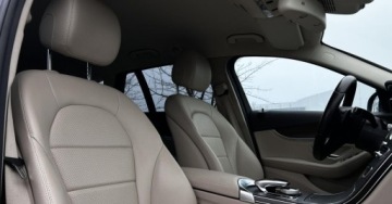 Mercedes Klasa C W205 Kombi 200 184KM 2015 Mercedes-Benz Klasa C AMG 4Matic Airmatic BlindSpot Czujniki Distronic Hea, zdjęcie 22