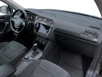 Volkswagen Tiguan II SUV 2.0 TSI 190KM 2020 Volkswagen Tiguan Volkswagen Tiguan 2.0 TSI 190 KM 4Motion DSG Highline 2, zdjęcie 13