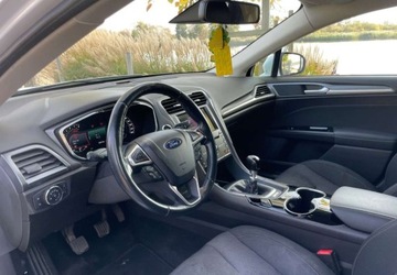 Ford Mondeo V Kombi 1.5 EcoBoost 160KM 2015 Ford Mondeo Ford Mondeo Turnier 1.5 EcoBoost Start-Stopp Business Edition, zdjęcie 2