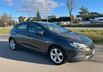 Opel Astra J GTC 1.4 100KM 2016 Opel Astra 1,4 Benz. 100 KM, Jak Nowy - Tylko 35 Tys Km 1.4 Benzyna 100KM, zdjęcie 4