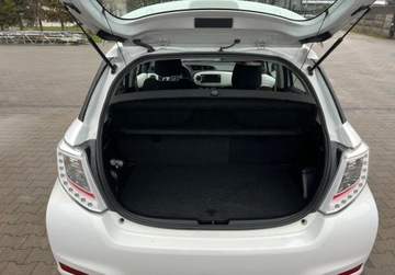 Toyota Yaris III Hatchback 5d Facelifting 1.0 VVT-i 69KM 2014 Toyota Yaris 1.0 Benzyna Kamera Klimatyzacja El. lusterka Benzyna 69KM, zdjęcie 10