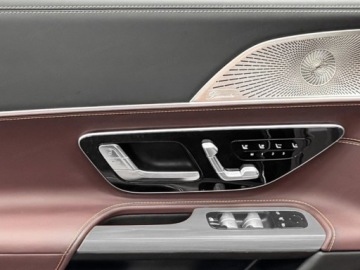 Mercedes SL R232 4.0 55 476KM 2025 MERCEDES-BENZ SL AMG 55 4-Matic+ Cabrio 4.0 (476KM) 2025, zdjęcie 8