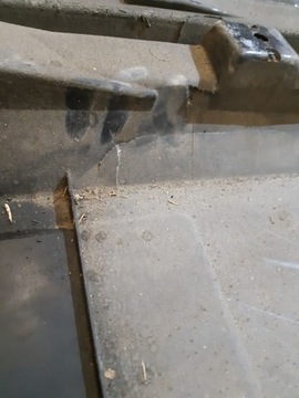 AUDI Q5 8R КРЫШКА ПАНЕЛЬ ПОЛА ШАССИ СПРАВА 8R0825208B