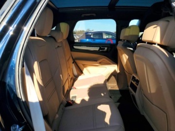 Porsche Cayenne III 2022 Porsche Cayenne 2022 3.0l 3.0 Benzyna 335KM, zdjęcie 10