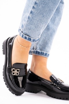 Черные лаковые женские мокасины Torna 40