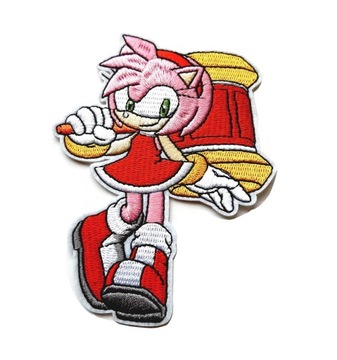 NASZYWKA SONIC, AMY ROSE - TERMO HAFTOWANA
