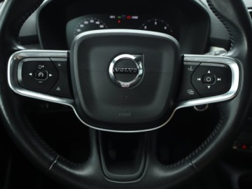 Volvo XC40 Crossover 2.0 D3 150KM 2019 Volvo XC40 D3, Skóra, Navi, Klima, Klimatronic, zdjęcie 18