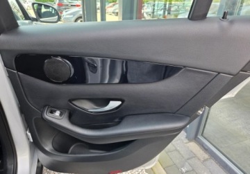 Mercedes GLC C253 SUV 2.0 250 211KM 2017 Mercedes-Benz GLC 2xALU Pelne Wyposazenie Bezwypadkowy 1-Wlasciciel Faktur, zdjęcie 6