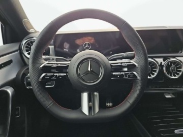 Mercedes Klasa A W177/V177 2023 Mercedes-Benz Klasa A A 250 e AMG MULTIBEAM LED Panorama Burmester Ni, zdjęcie 13