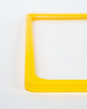 Рамка А4, желтая.