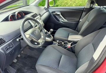 Toyota Verso Minivan 1.8 Valvematic 147KM 2009 Toyota Verso Toyota Verso 1.8 2010 7os, zdjęcie 5