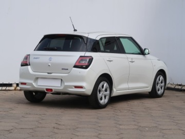 Suzuki Swift VI Hatchback Facelifting 1.2 DualJet SHVS 83KM 2024 Suzuki Swift 1.2, Salon Polska, 1. Właściciel, zdjęcie 4