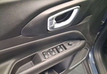 Jeep Compass II 2024 Jeep Compass VAT 23 Altitude 1.5 mHEV 131KM DCT 2024 r., salon PL I wlasci, zdjęcie 20