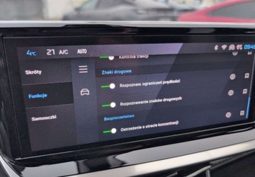 Peugeot 2008 II SUV 1.2 PureTech 130KM 2023 Peugeot 2008 PureTech 130 Allure SS EAT8 SalonPL FVat 2023 1.2 Benzyna, zdjęcie 22