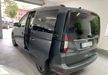 Ford Tourneo Connect III 2022 Ford Tourneo Connect Gwarancja Fabryczna 13 tys km Navi 2.0 Diesel 122KM, zdjęcie 3