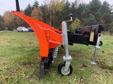 Усиленный снегоочиститель MANITOU JCB 2,6 м