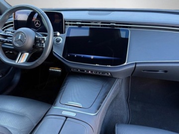 Mercedes Klasa E W214 Sedan 2.0 200 204KM 2025 E Klasa 200 4-Matic AMG 2.0 (204KM) 2025, zdjęcie 6