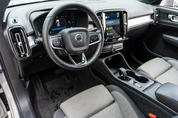 Volvo XC40 Crossover Facelifting 2.0 B4 197KM 2023 Volvo XC 40 B4 197KM FV23% Gwarancja, zdjęcie 8