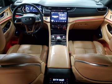 Jeep Grand Cherokee IV 2021 Jeep Grand Cherokee L Summit 2021 3.6l 3.6 Benzyna 293KM, zdjęcie 8