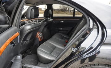 Mercedes Klasa S W221 Limuzyna 5.5 V8 (500) 388KM 2005 Mercedes-Benz Klasa S 5,5V8 (388KM) 5.5 Benzyna 388KM, zdjęcie 7