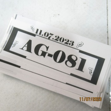 AG-081 MŘÍŽKA LEVÝ KIA SEPHIA II OK2A1-50-C20